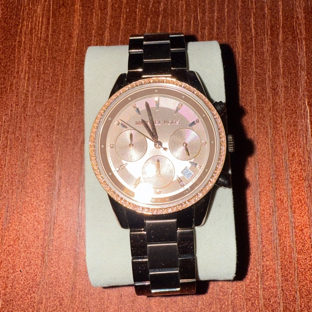 MK Ritz Rose Gold Watch - Picture 2 of 2